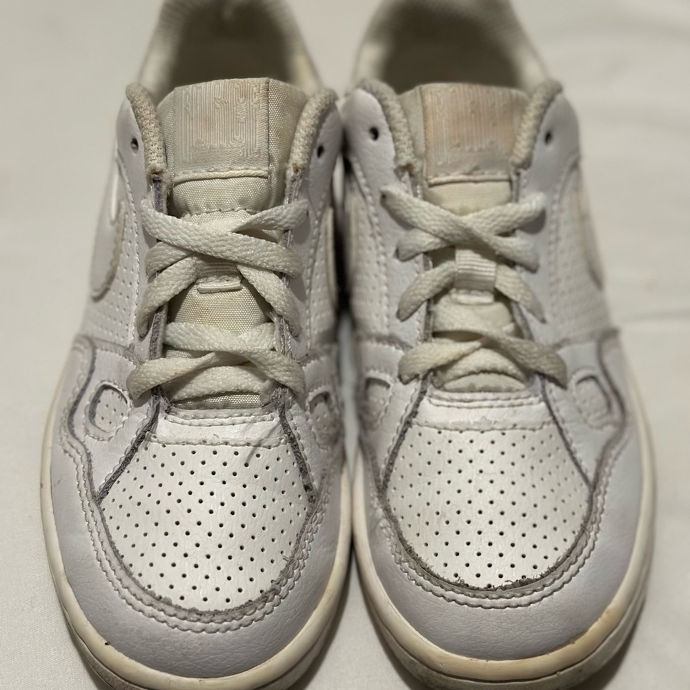 Nike AIRFORCE ones - kids 12.5C